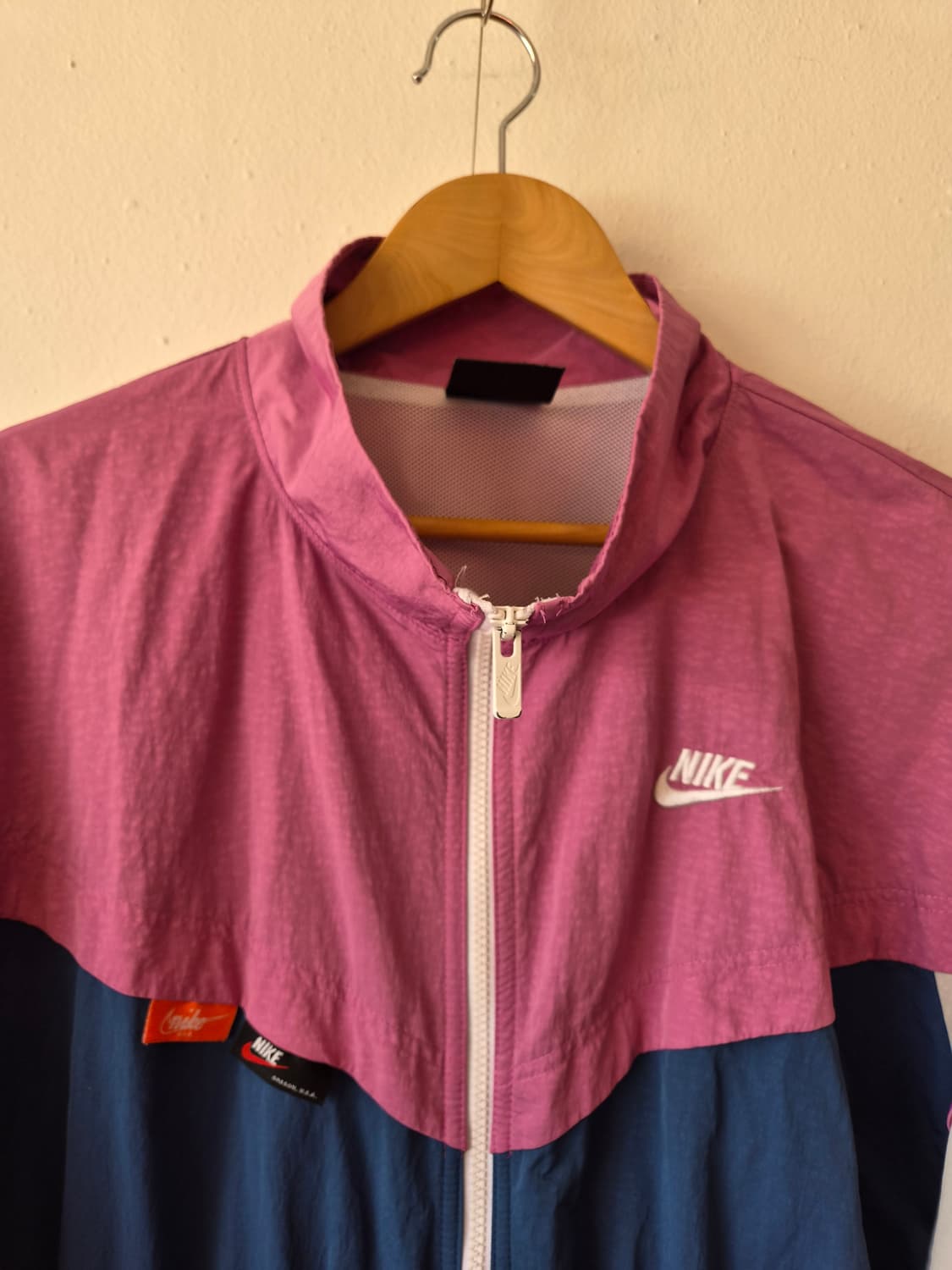 나이키 여성 롱스트링바람막이 상품이미지1