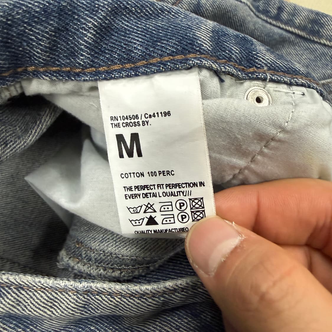(M)더 크로스 THECROSS 절개패턴 워싱 와이드 데님팬츠 상품이미지3
