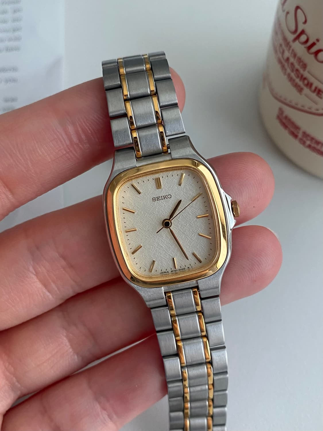 Seiko 세이코 콤비 린넨 다이얼 스퀘어 쿼츠 상품이미지7