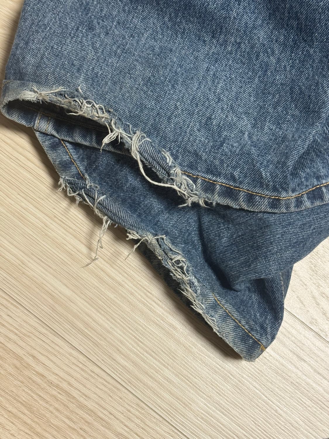 해칭룸 와이드커브진 워시드블루 2사이즈 상품이미지2