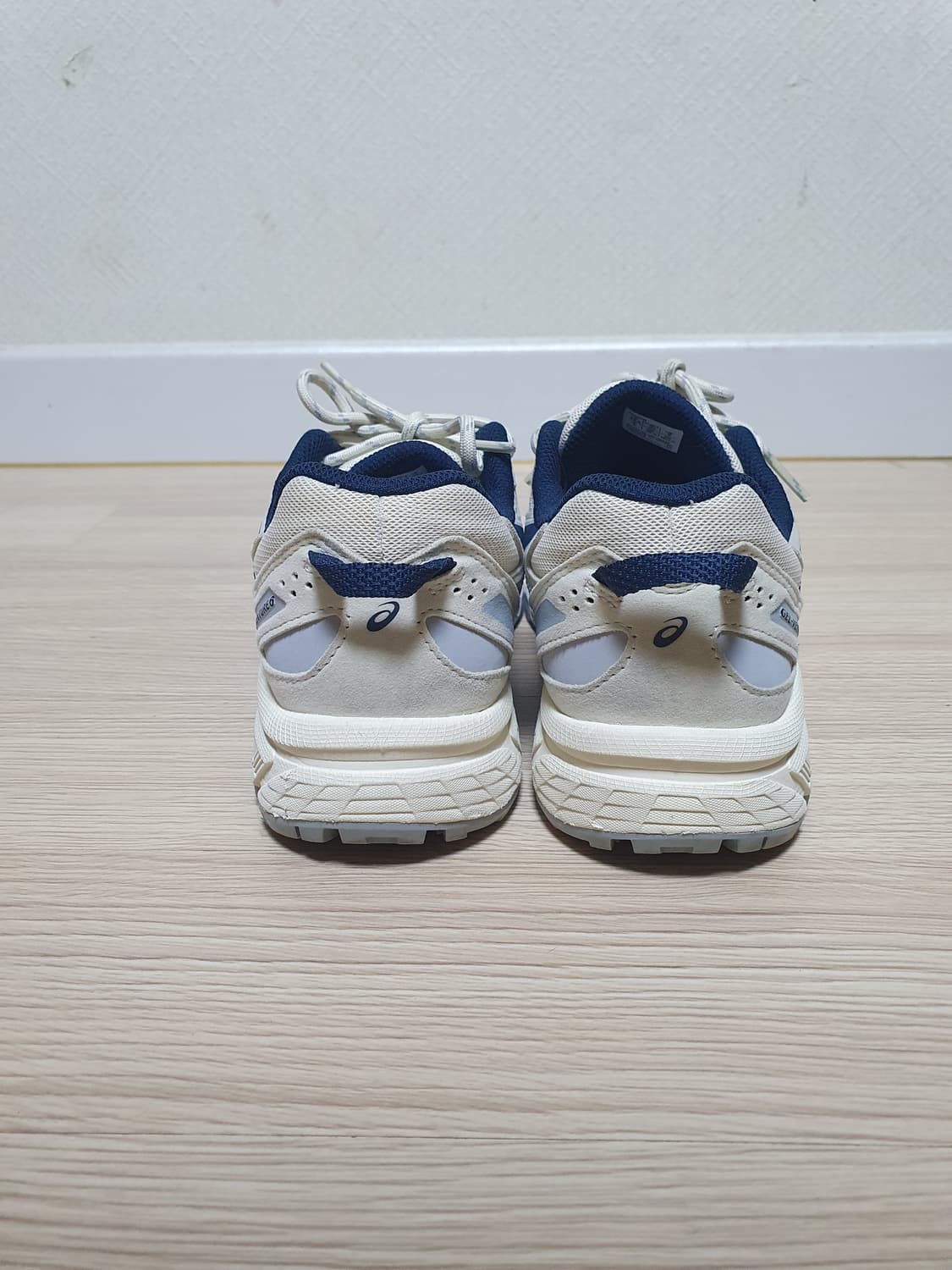 아식스 젤 벤쳐 6 운동화 245 상품이미지5