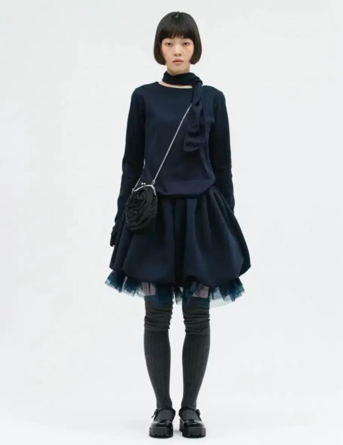 생긴스튜디오 jersey balloon shah skirt navy 상품이미지2