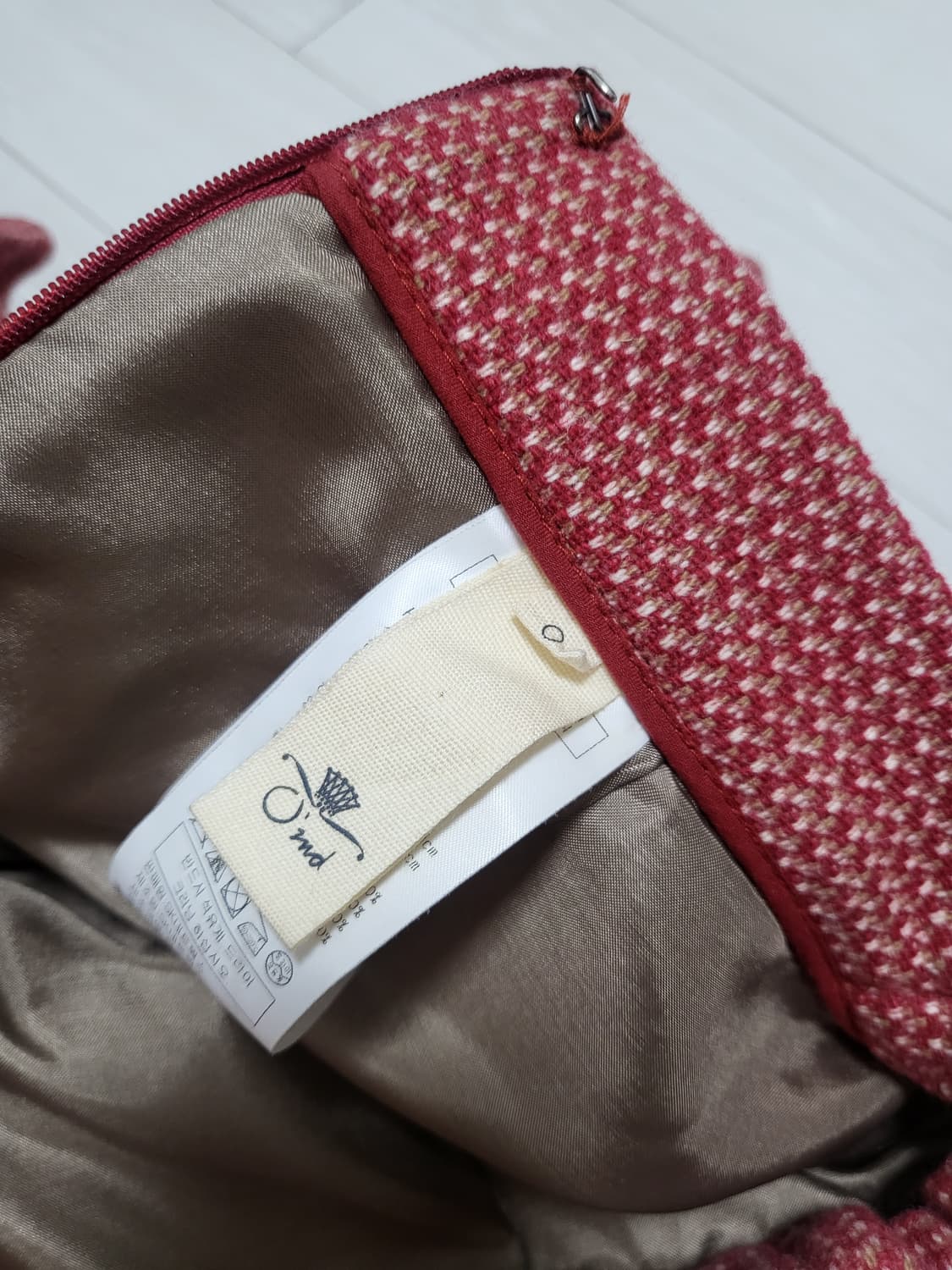 (상태굿!)오즈세컨 톤다운 레드핑크 프릴 스커트 팬츠 상품이미지4