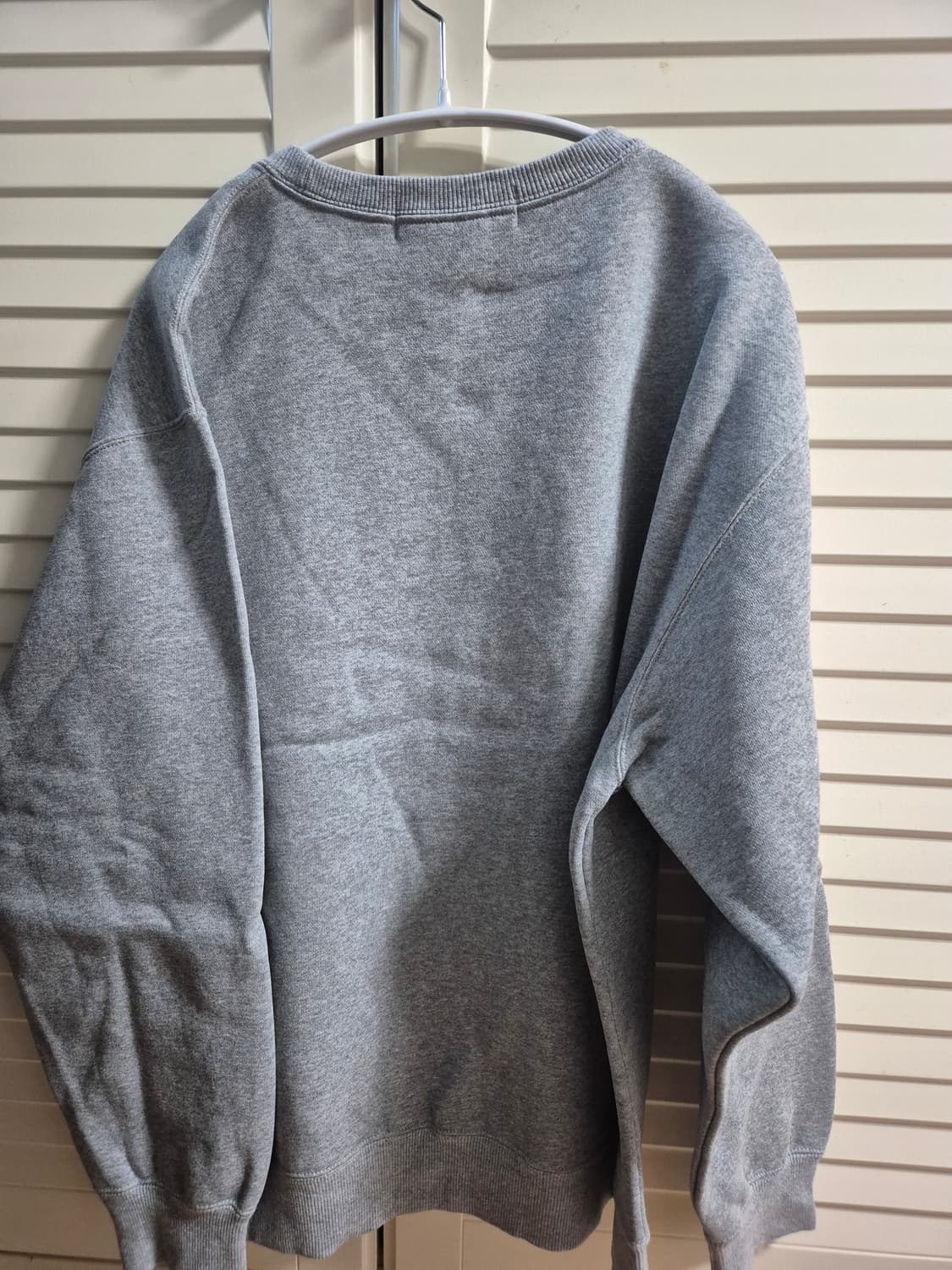 gu x undercover 맨투맨 상품이미지3