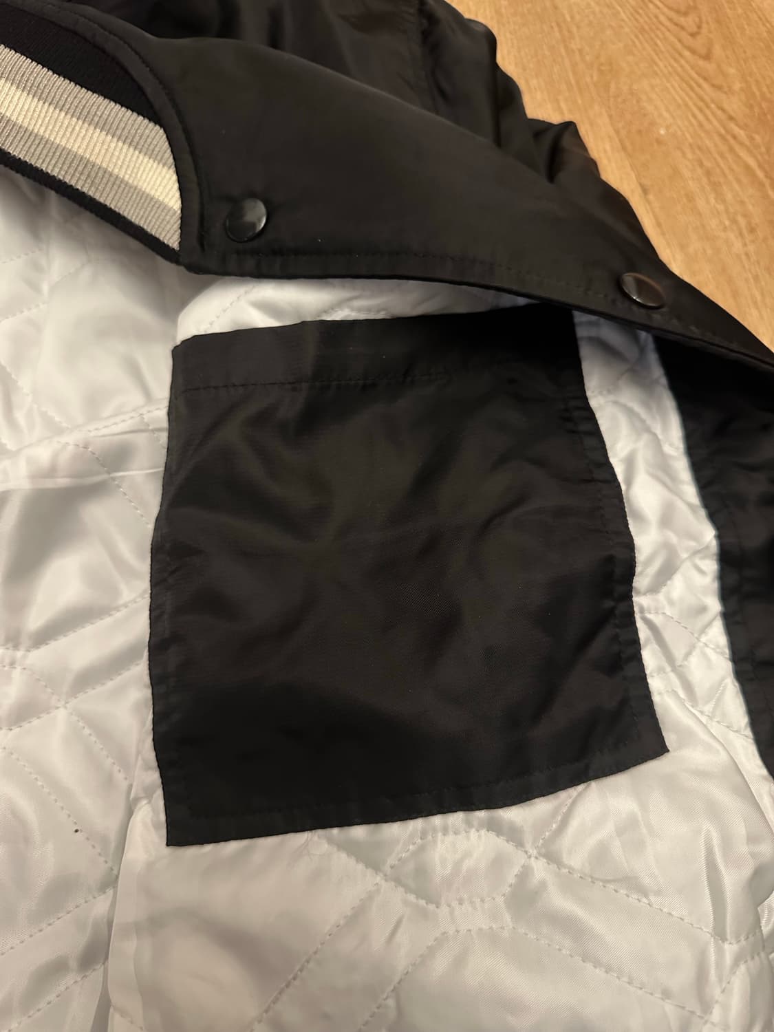 코르테이즈 봄버 자켓 CORTEIZ STADIUM JACKET  상품이미지9