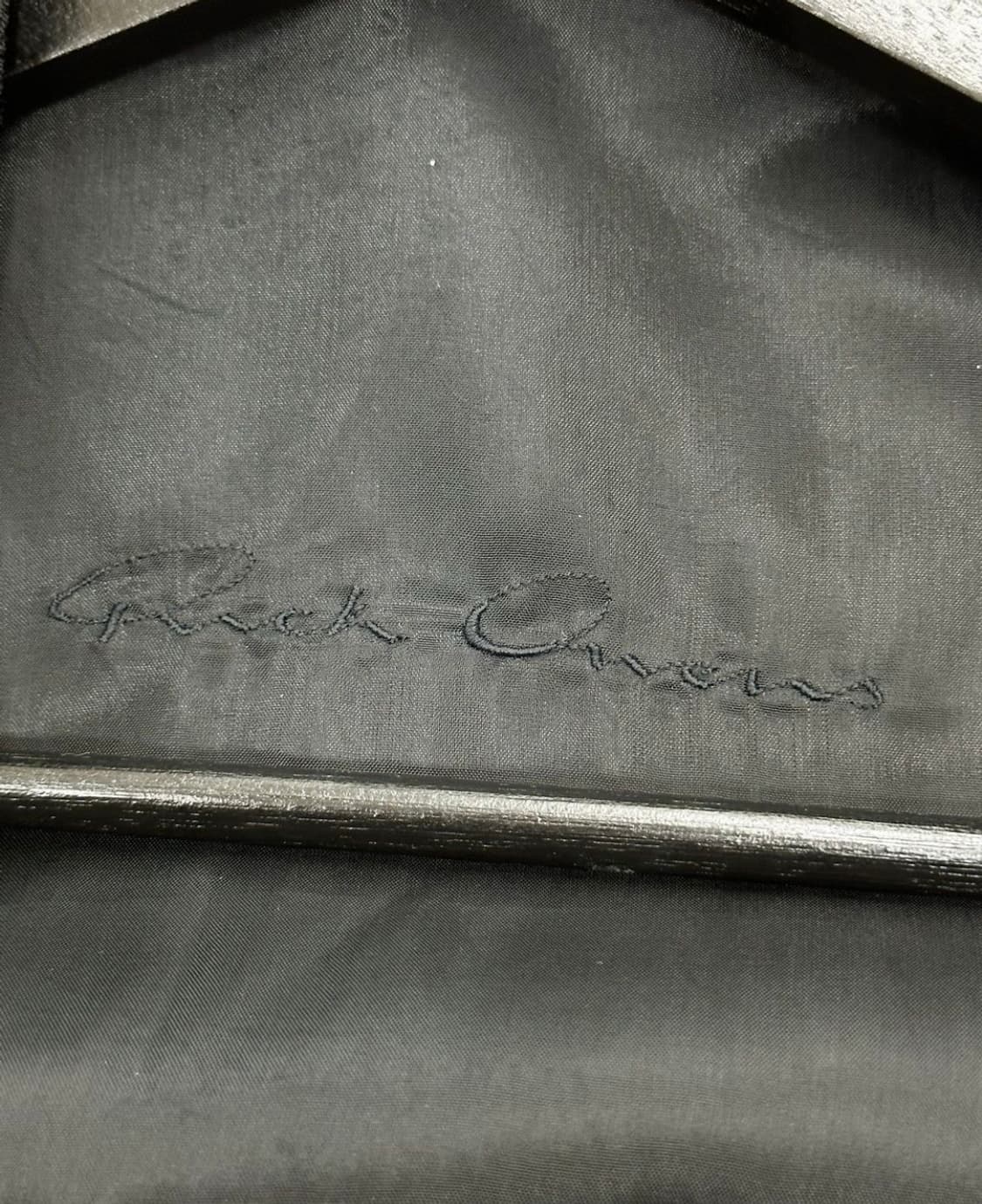 릭오웬스 블랙 레이온 레더 코트 상품이미지8