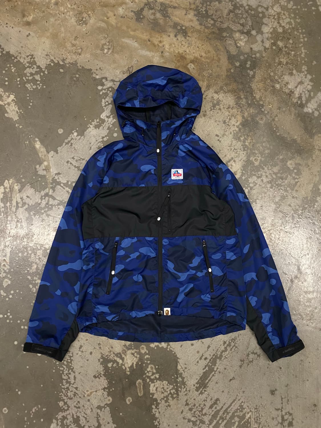 베이프 마운틴 카모 바람막이 M 상품이미지1