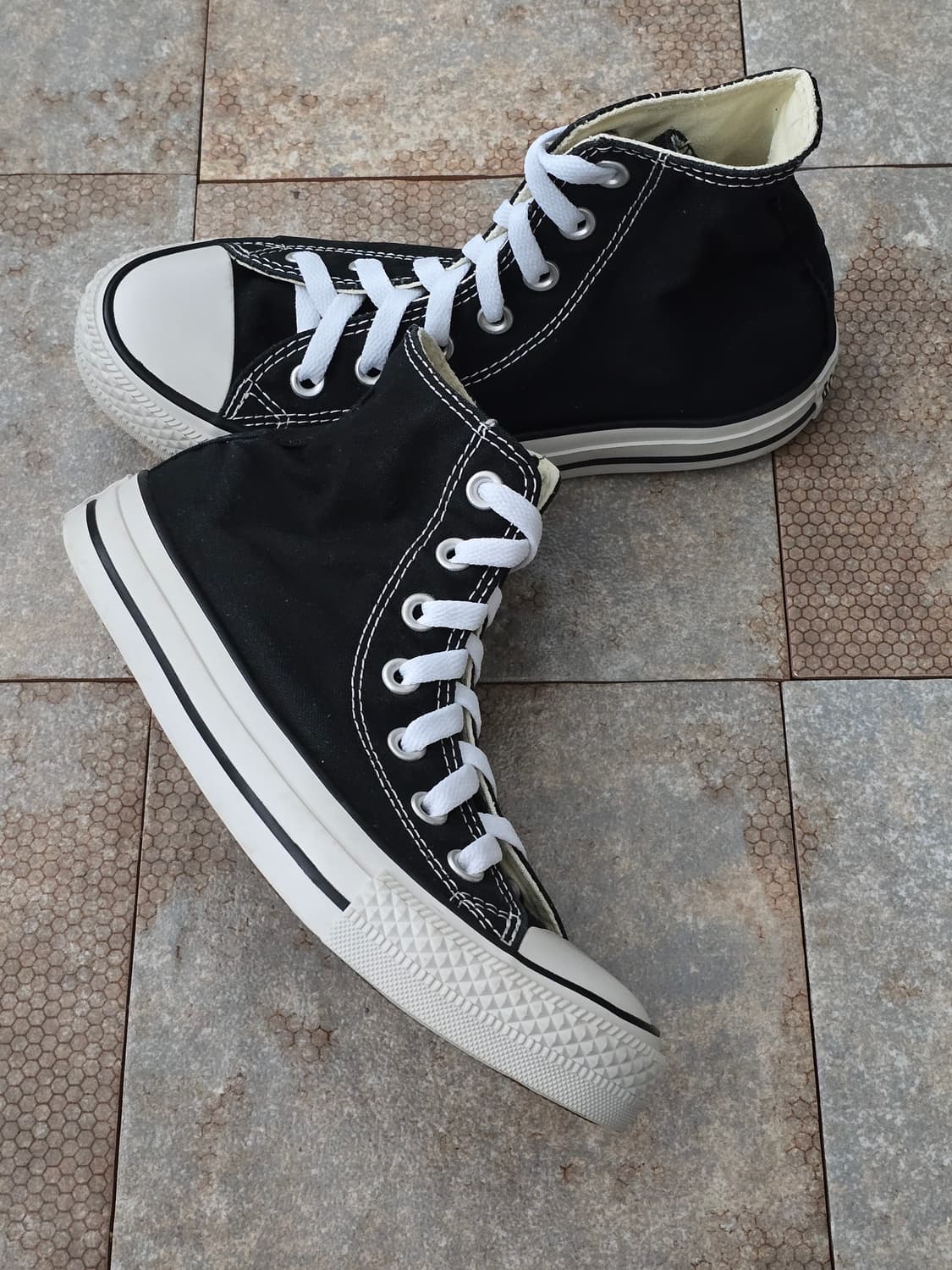 (230)컨버스 척테일러 올스타 하이 검흰  상품이미지7