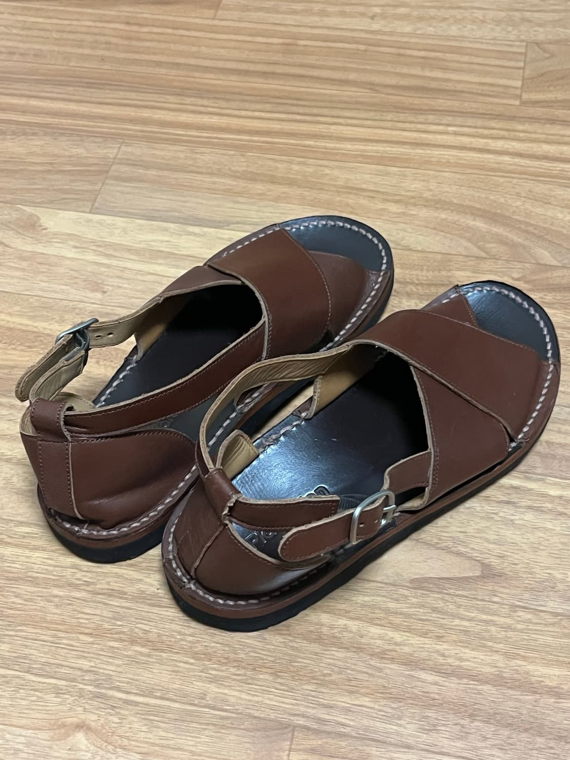 Plantation groovy cross sandals(S) 상품이미지4