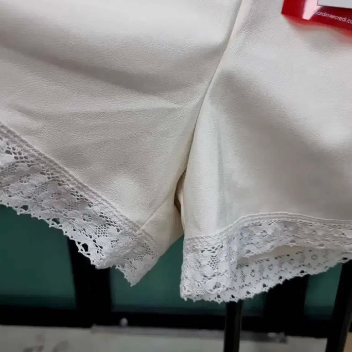 마르디메크르디 레이스 레더 반바지 상품이미지3
