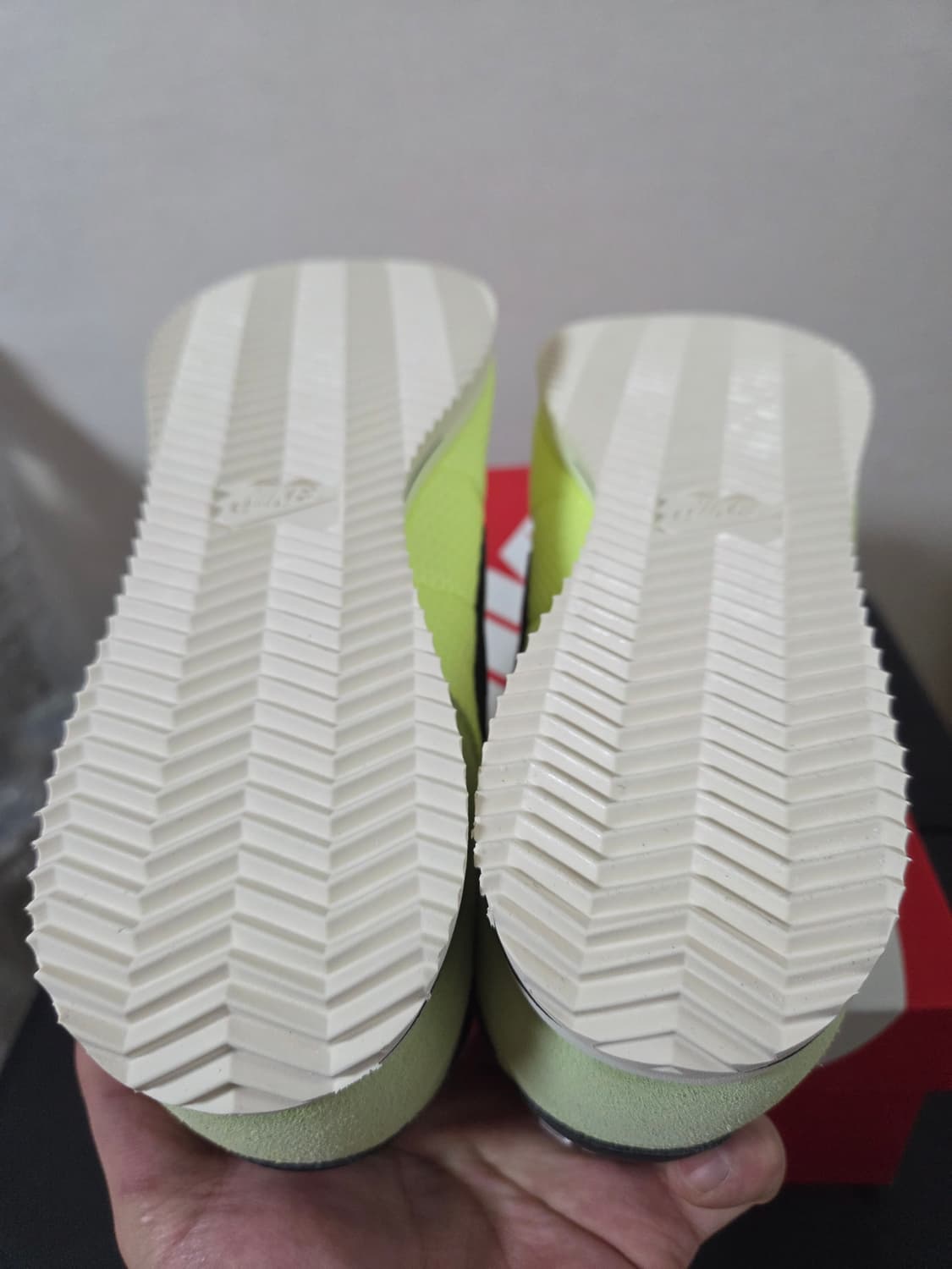 [새상품]나이키 코르테즈 텍스타일 라임 상품이미지4