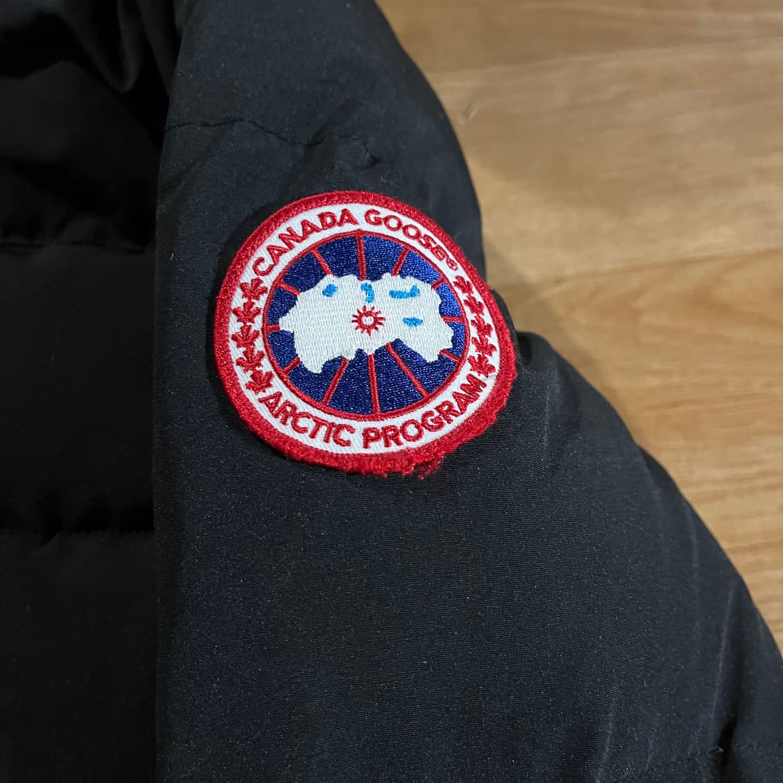 [여55] 캐나다구스 솔라리스 다운파카 상품이미지7