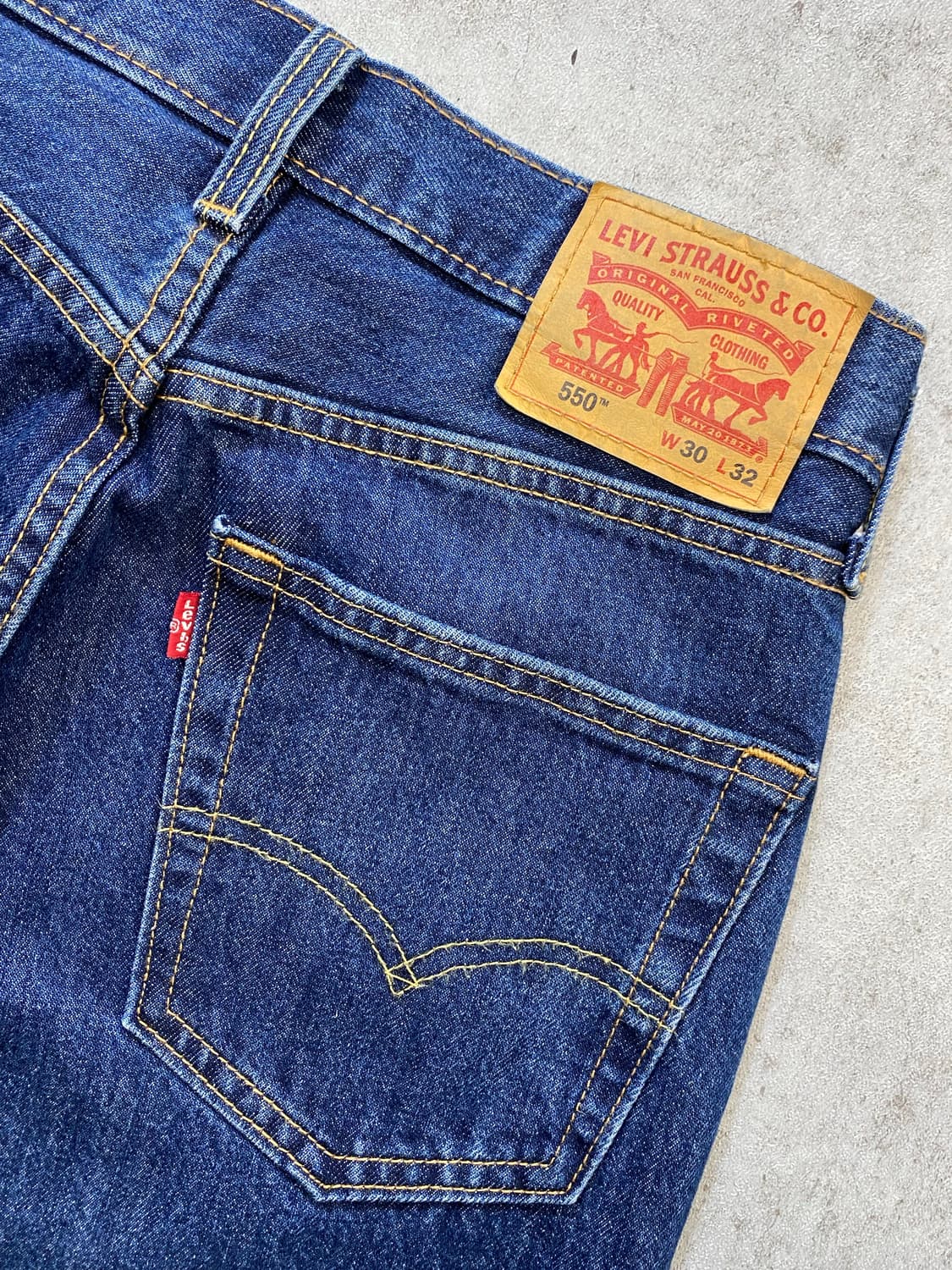 [28-29] Levi's 550 리바이스 루즈핏 데님팬츠 상품이미지3