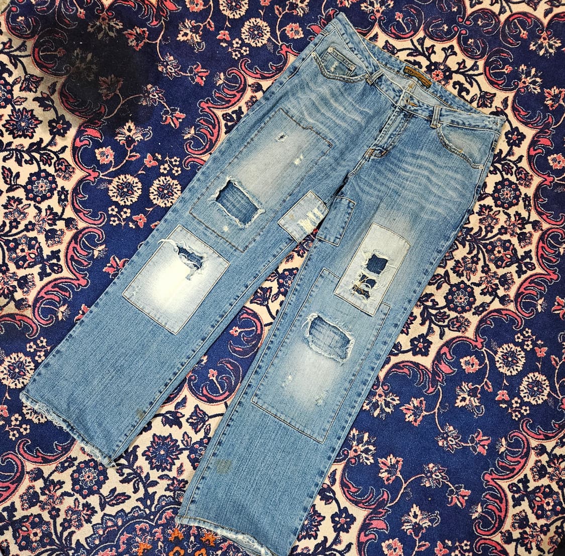 LABAGGY Company 빈티지 덧댐 워싱 레귤러핏 데님팬츠 상품이미지1