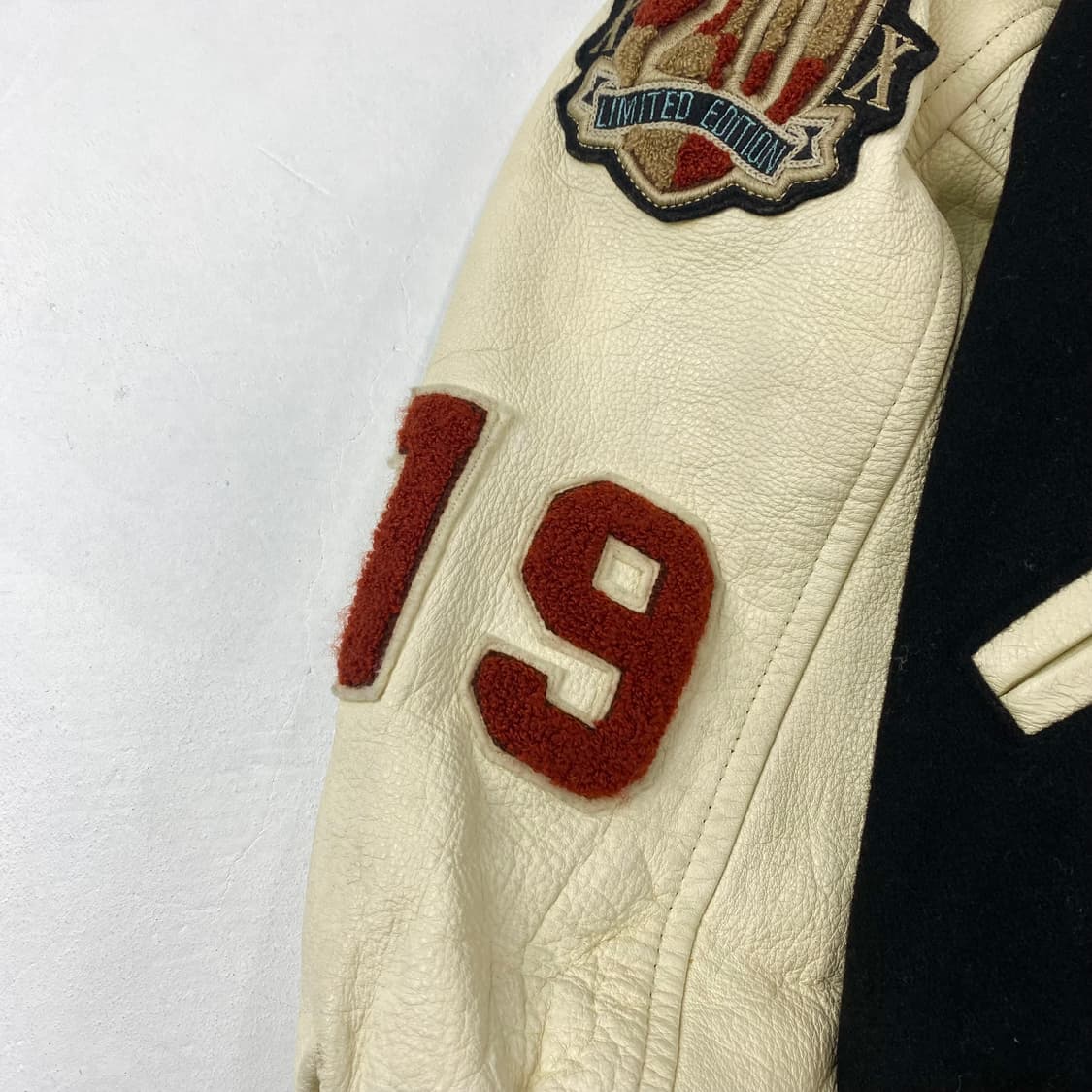 라이트 스태프 챔프 팀 빈티지 레더 배색 바시티 자켓 (100) 상품이미지7