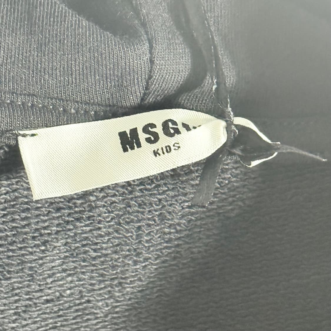 MSGM 키즈 레인보우 로고 블랙 후드집업 상품이미지2