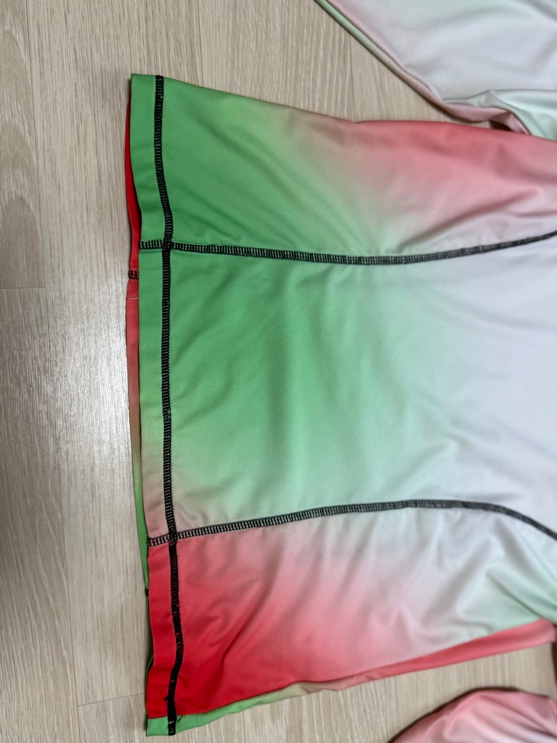 2000아카이브 풋볼 티셔츠 AMOROSA 긴팔 티셔츠 그라데이션 상품이미지2