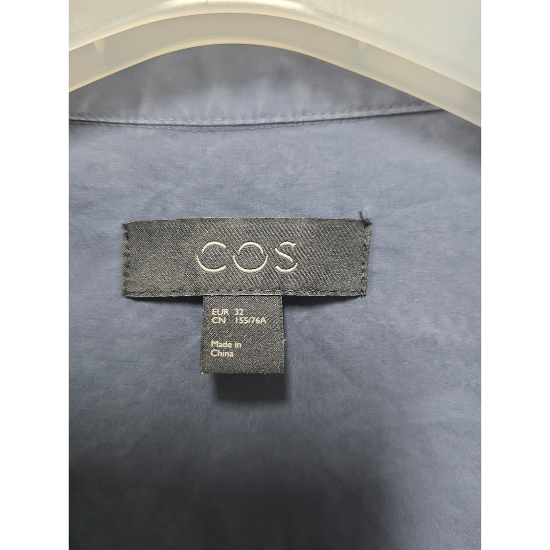 택포) M COS 코스 셔츠형 롱원피스 네이비  상품이미지2