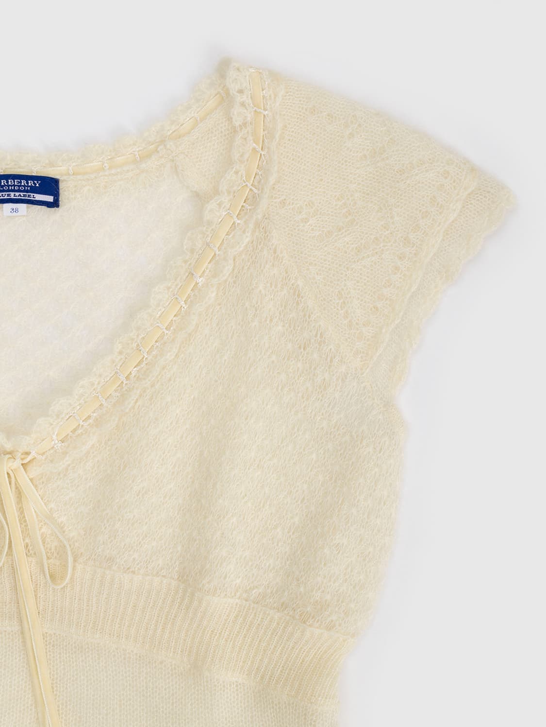 버버리 모헤어 반팔 펀칭 니트 상품이미지4