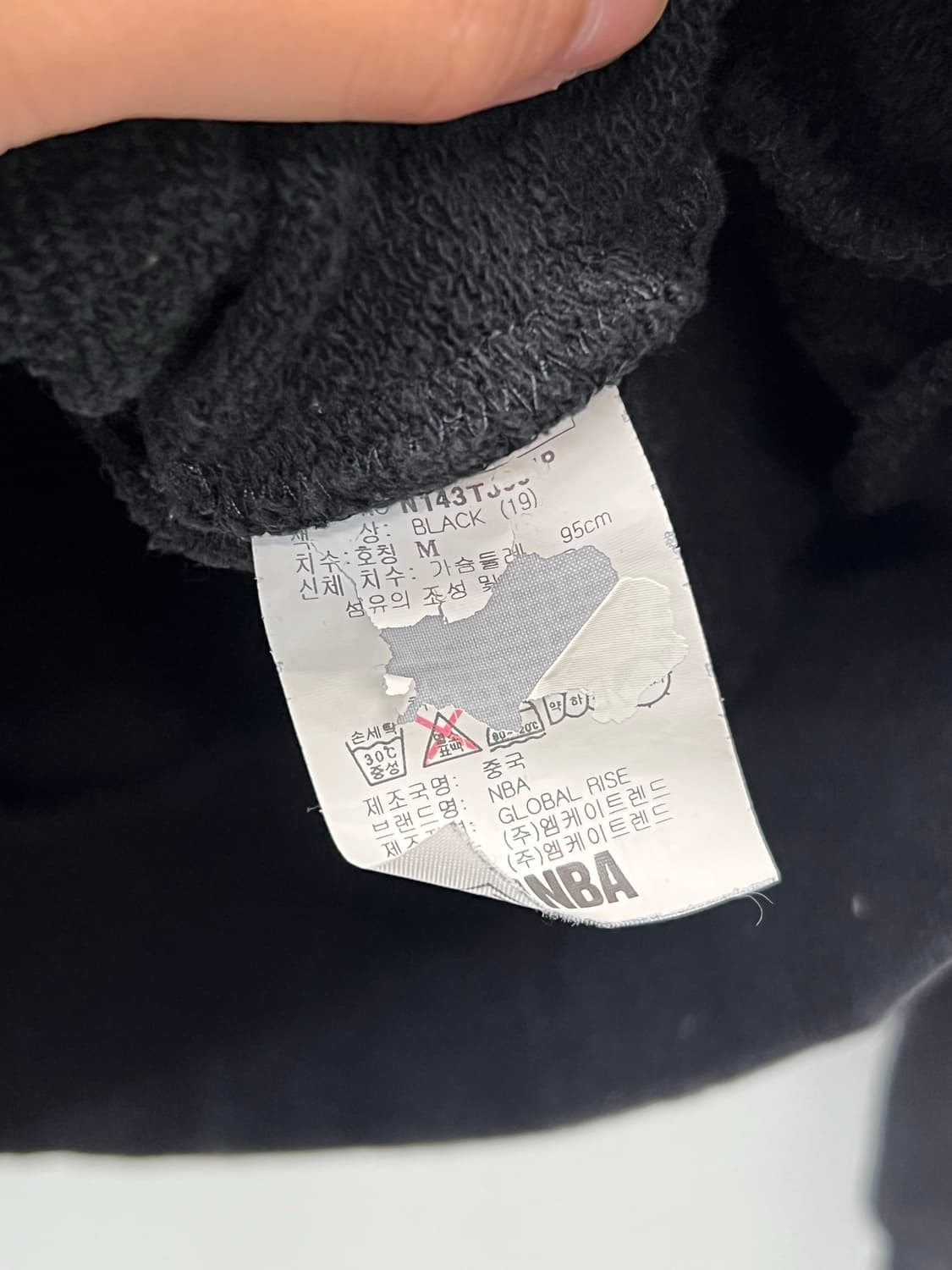 NBA 로고 프린팅 후드집업 블랙 상품이미지5