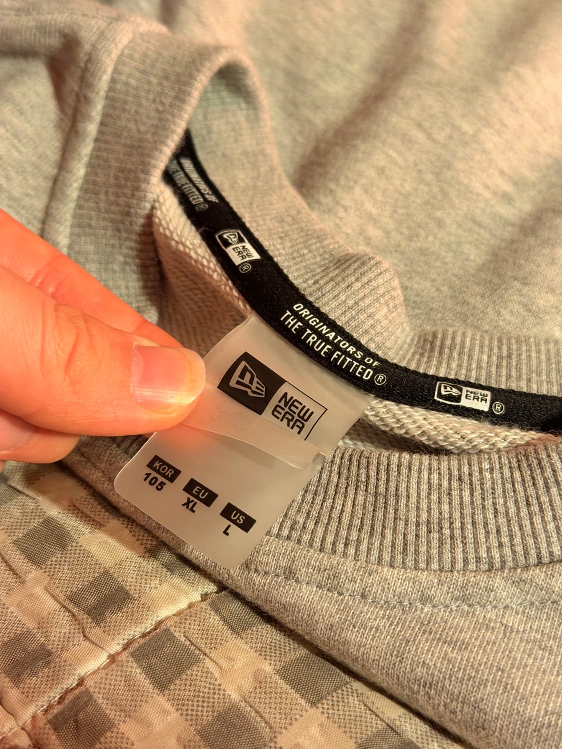 뉴에라 레드불 맨투맨 상품이미지2