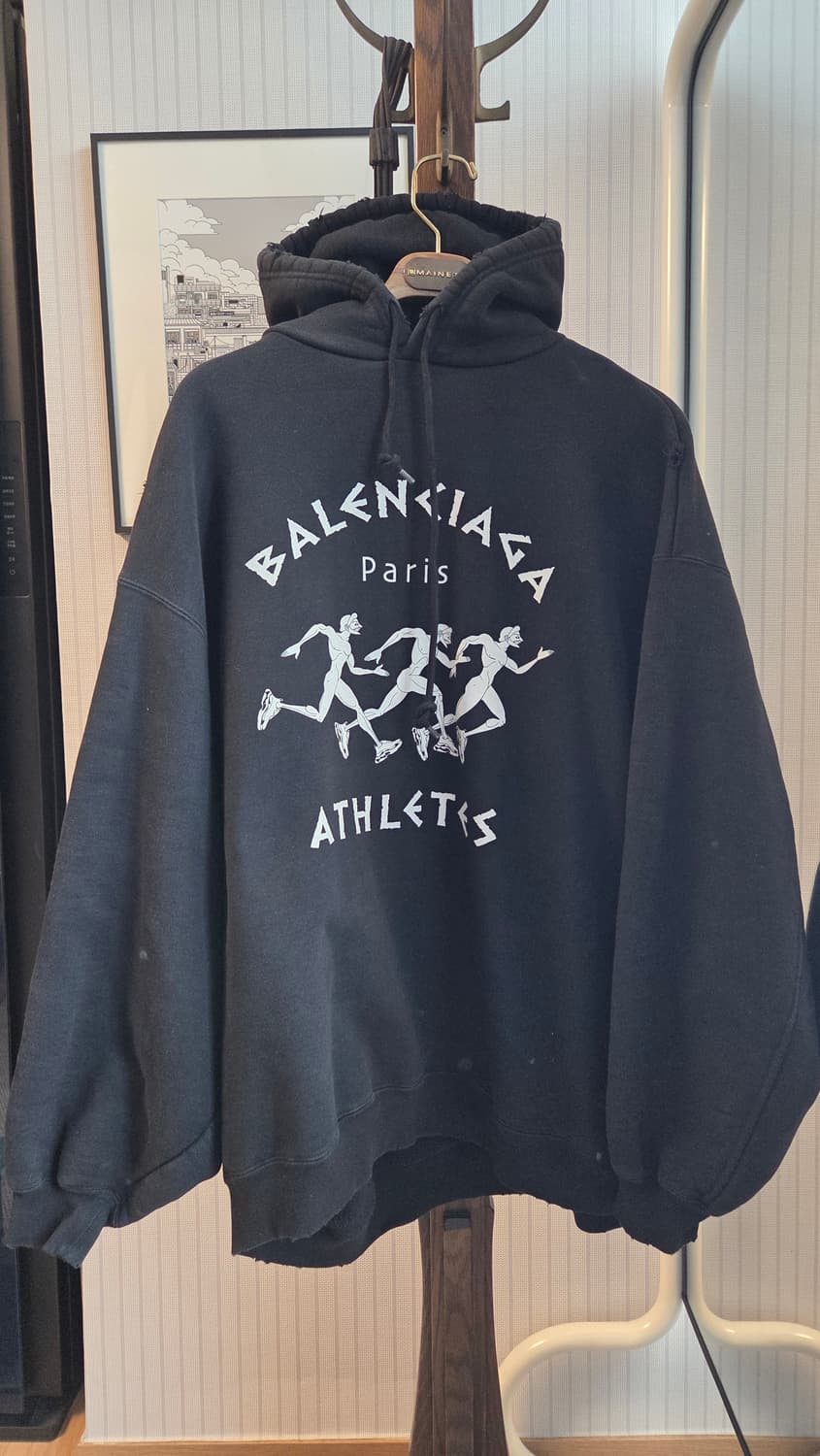 발렌시아가 후드팝니다. 상품이미지1