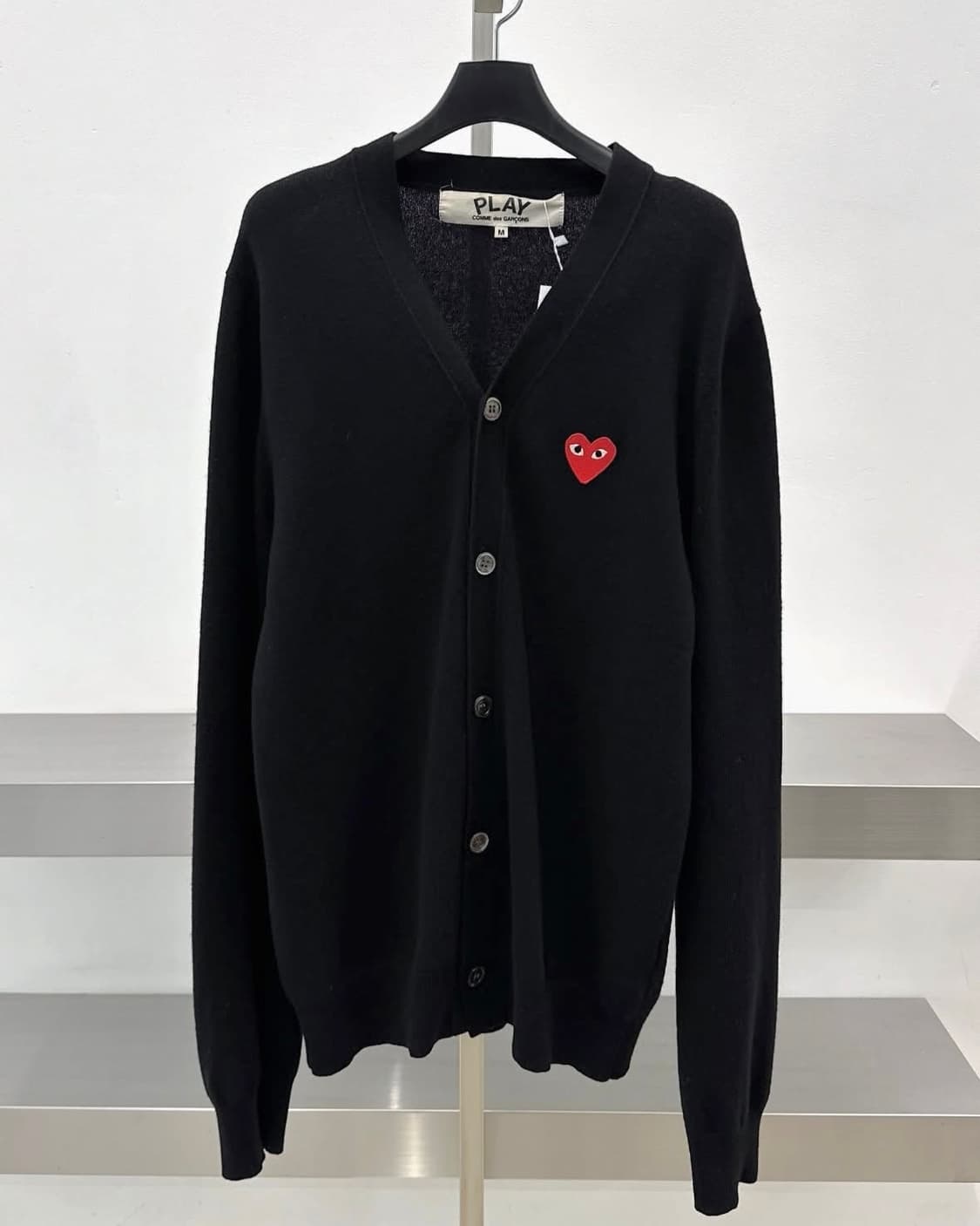 꼼데가르송 레드와펜 블랙 울 V넥 가디건  상품이미지4