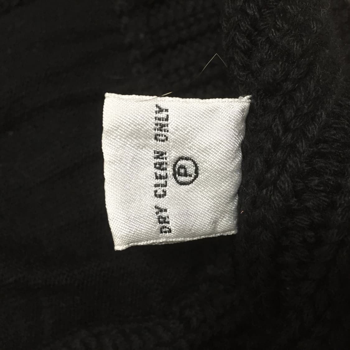 Armani  black button long knit cardigan 상품이미지10