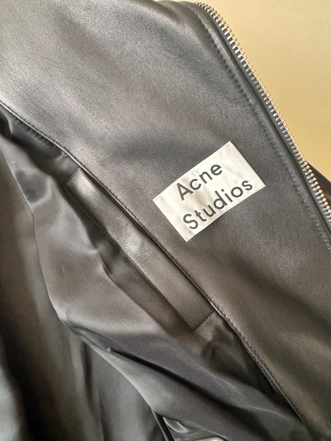 아크네 스튜디오 램스킨 라이더 가죽자켓 NATE CLEAN 46 상품이미지4