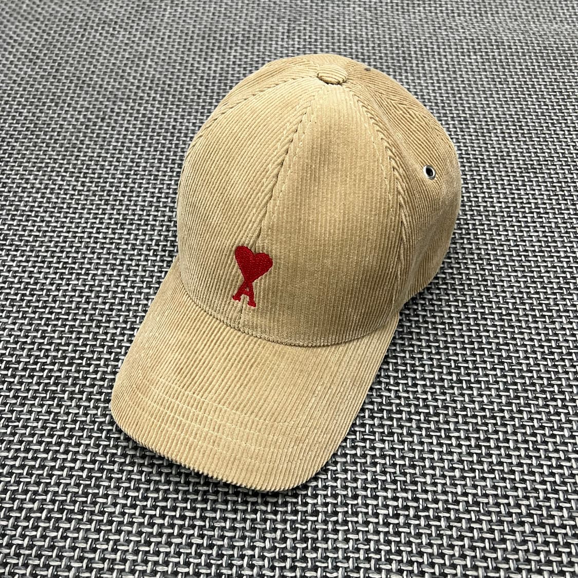 아미 베이지 코듀로이 볼캡 상품이미지1