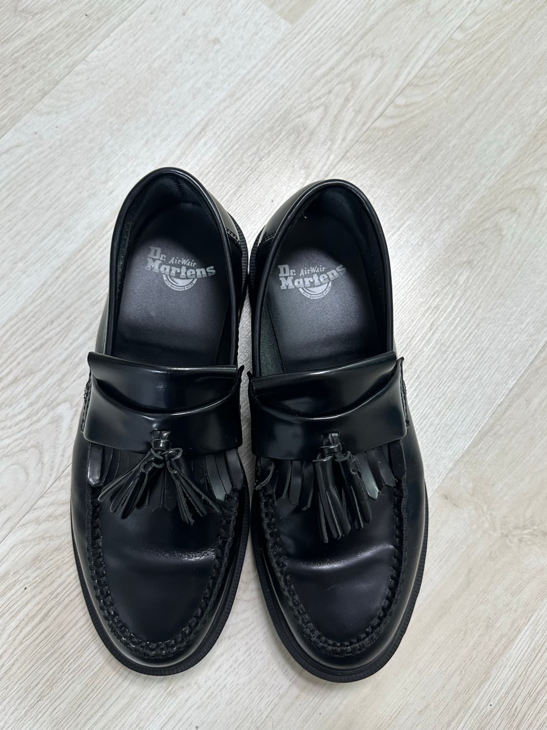 닥터마틴 아리드리안 상품이미지2