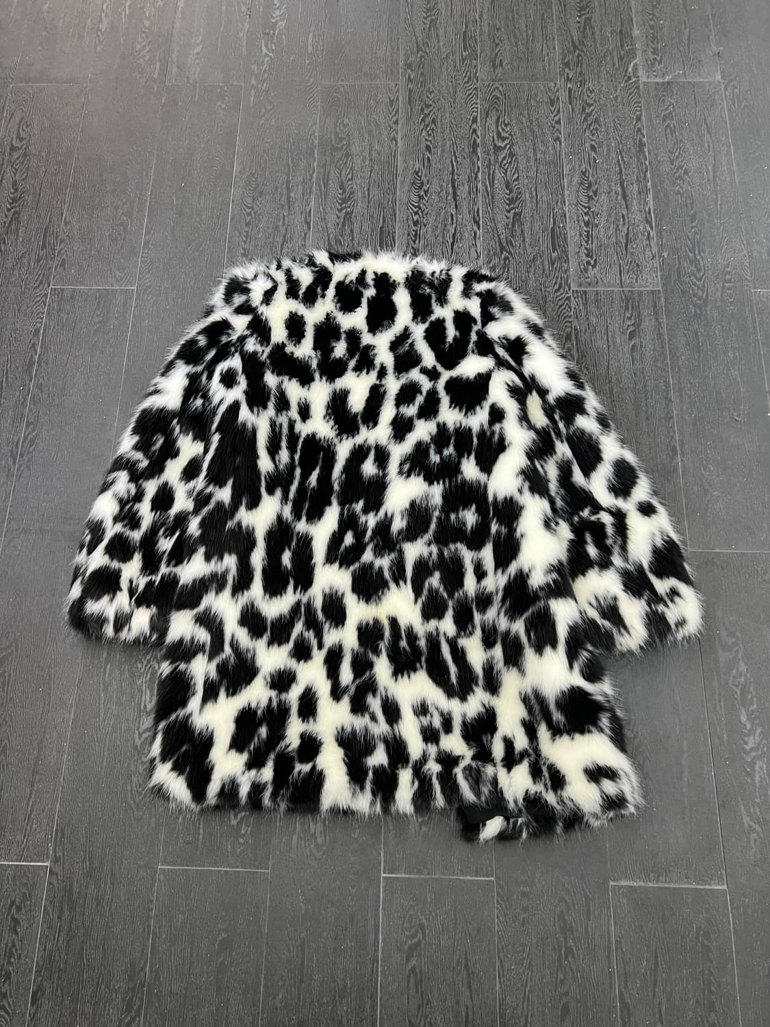 마크제이콥스 에코퍼 코트 상품이미지5