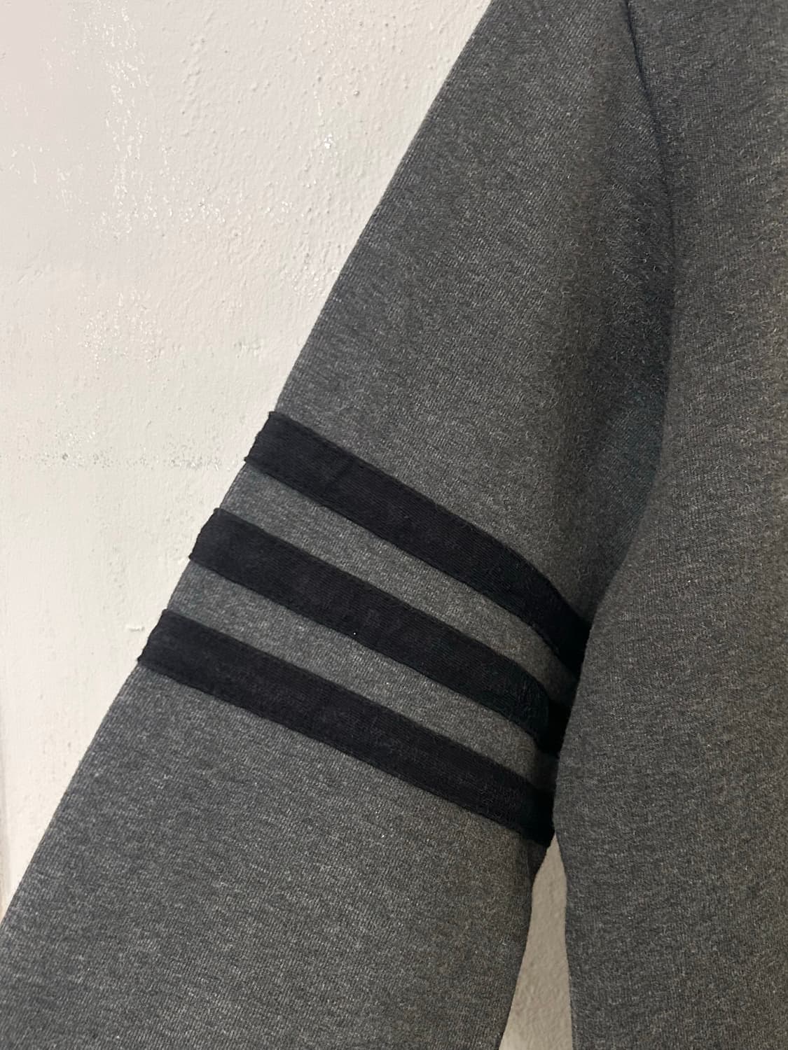 아디다스 맨투맨 그레이 90 상품이미지3