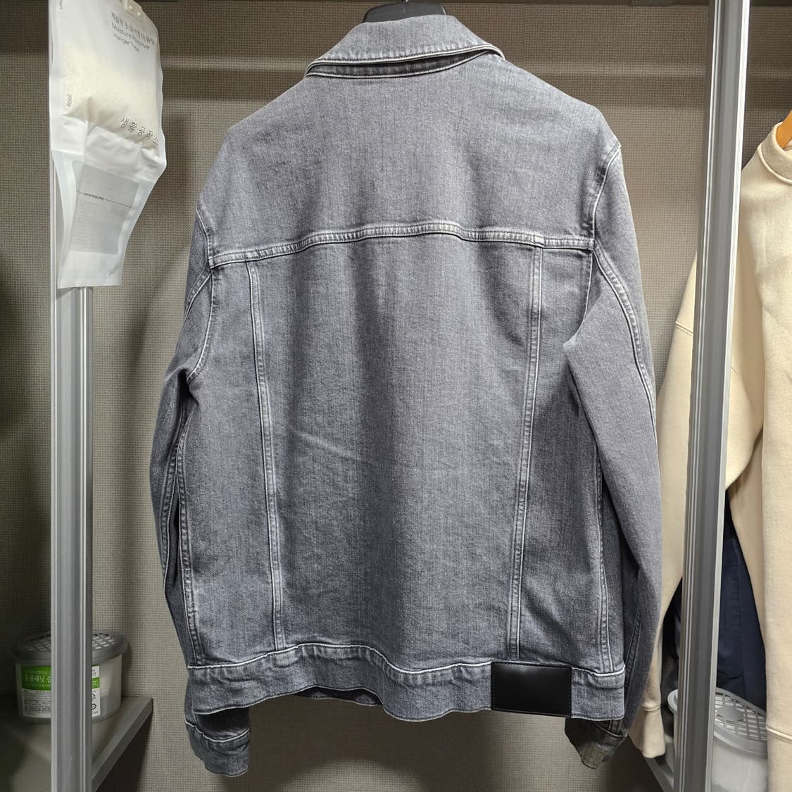 띠어리 / 그레이 데님자켓 /M 상품이미지2