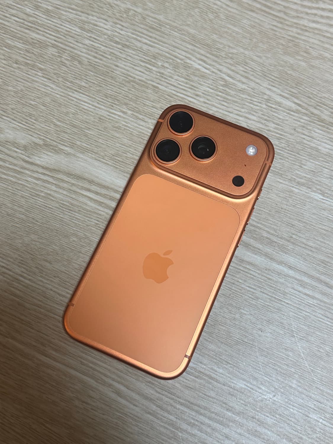 아이폰17프로 코스믹오렌지 256g 상품이미지1