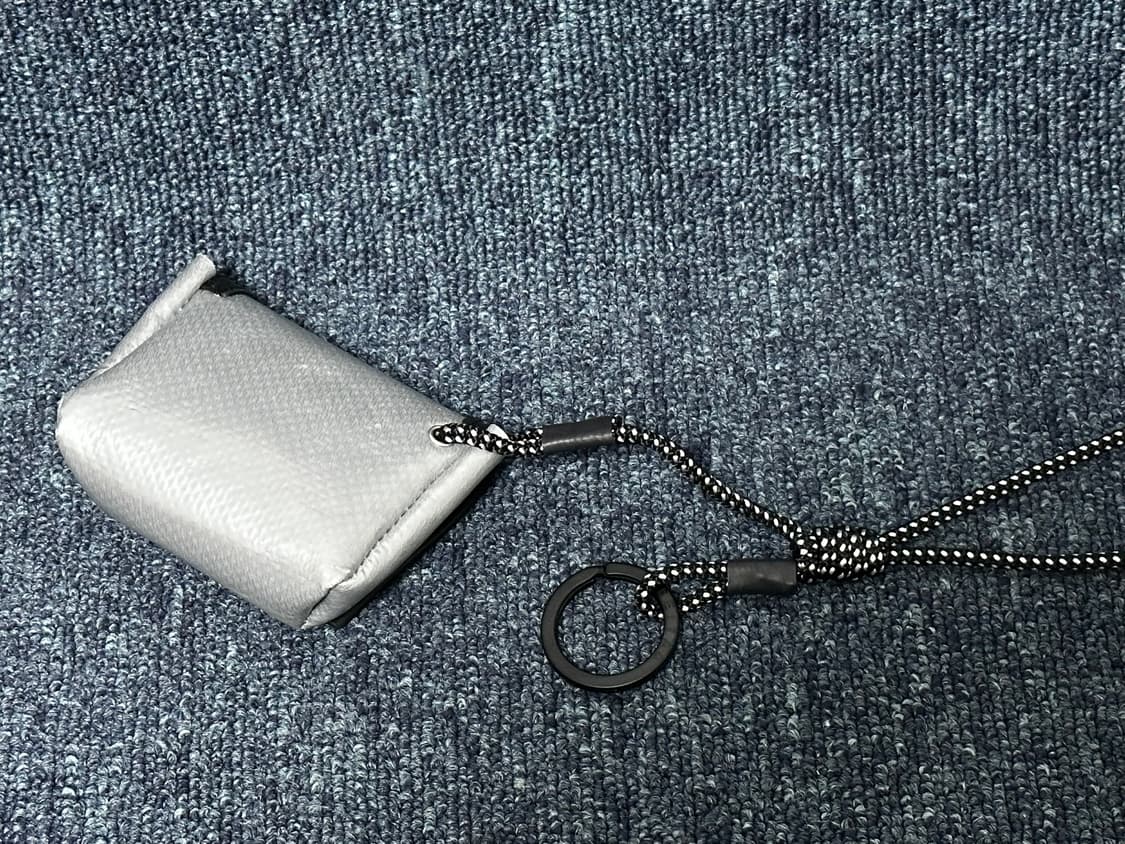 새제품 Freitag 프라이탁 미니 키링 판매(에어팟파우치) 상품이미지5