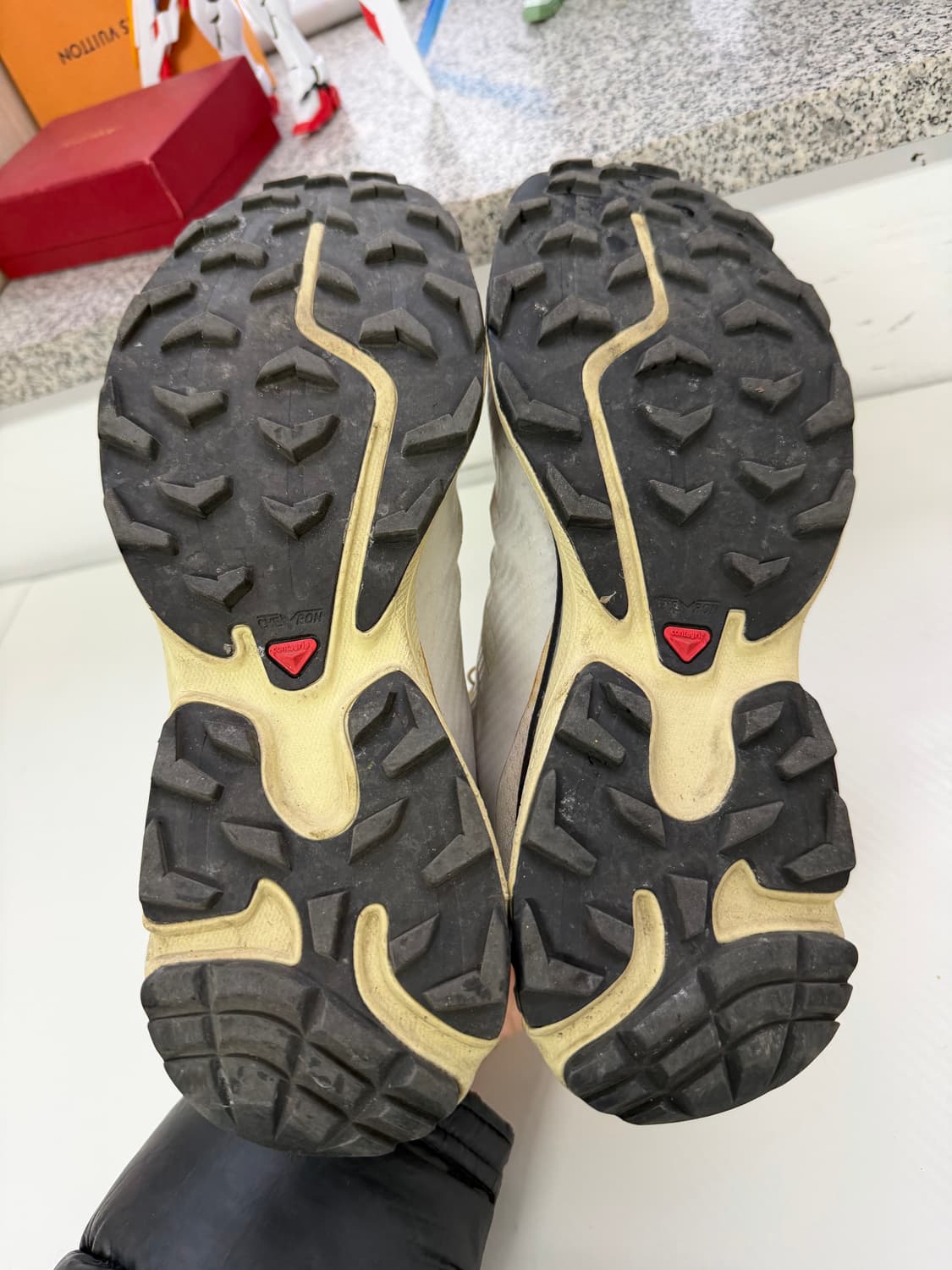 정품) 살로몬 XT-4 OG 화이트 루나 락 285 상품이미지9