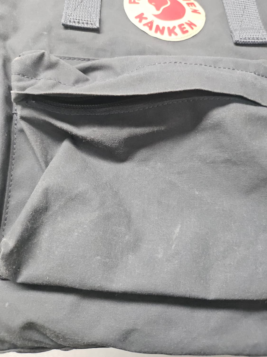 피엘라벤 칸켄백 그레이 백팩  16L  <세탁한상태> 상품이미지2