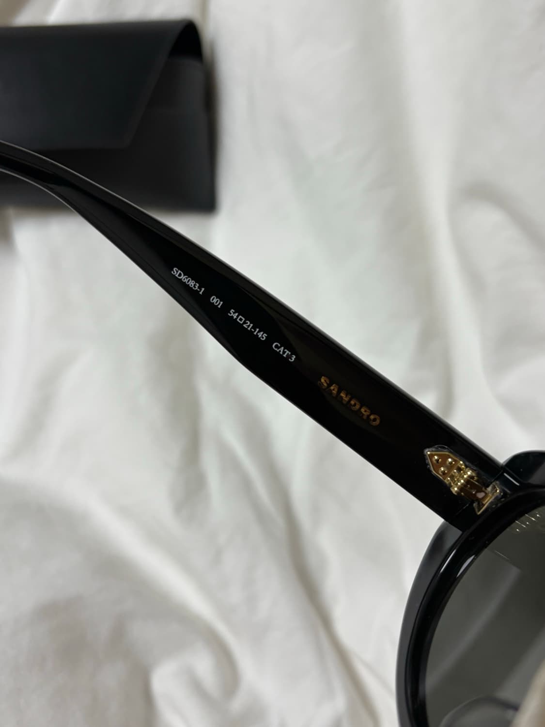 강민경 산드로 선글라스 1회착용  상품이미지4