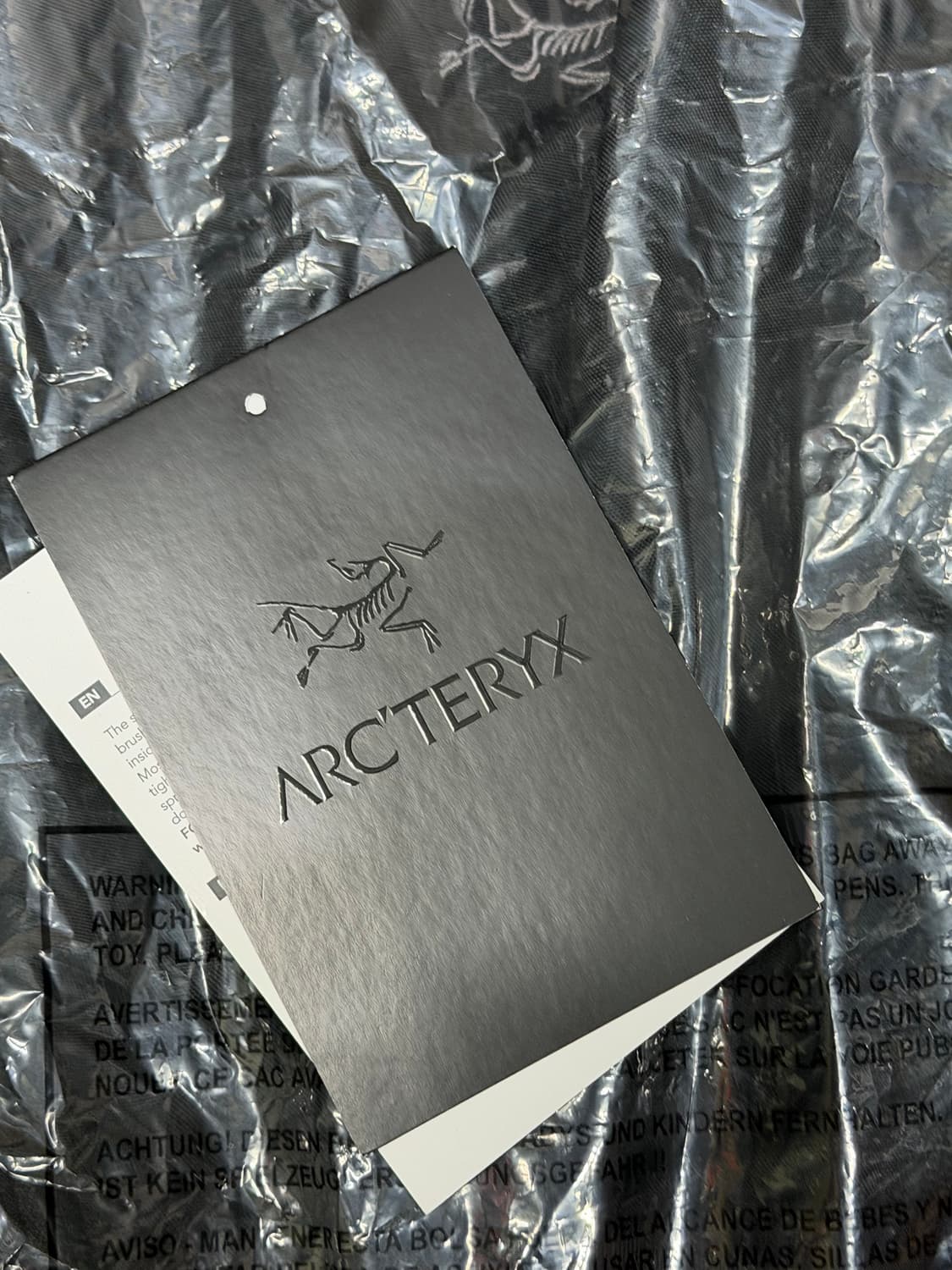 아크테릭스 맨티스 32 블랙 상품이미지4