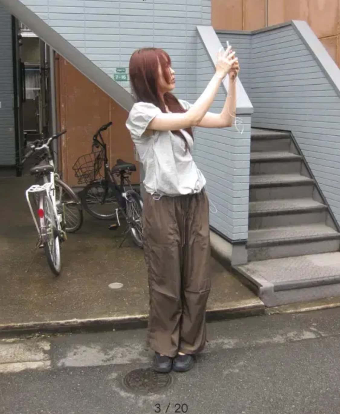 세이지블루 글로시 카고팬츠 브라운 상품이미지1