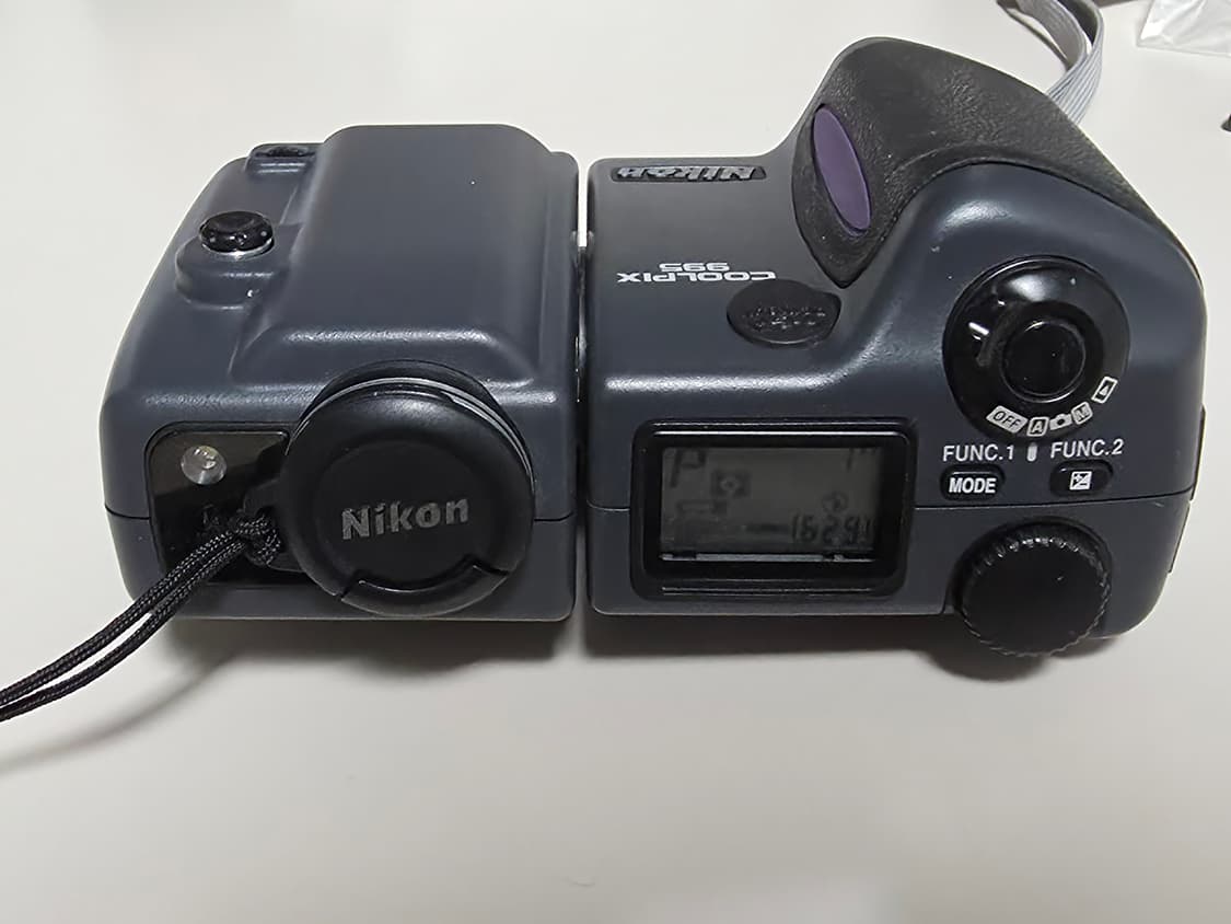 니콘 쿨픽스 995 빈티지 디지털카메라 상품이미지2