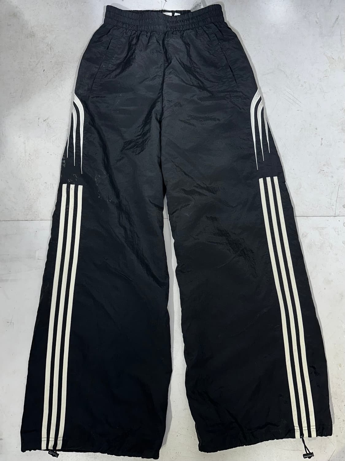 아디다스 24fw 애틀란타 와이드 치마바지 핏 트랙 팬츠 추리닝 바지 S 상품이미지4