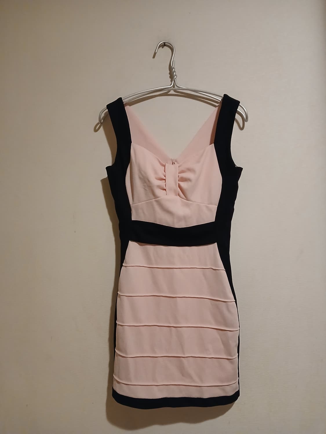 나롱쥐 블랙 핑크 배색 미니 원피스 섹시 홀복 드레스 파티 클럽룩 상품이미지2