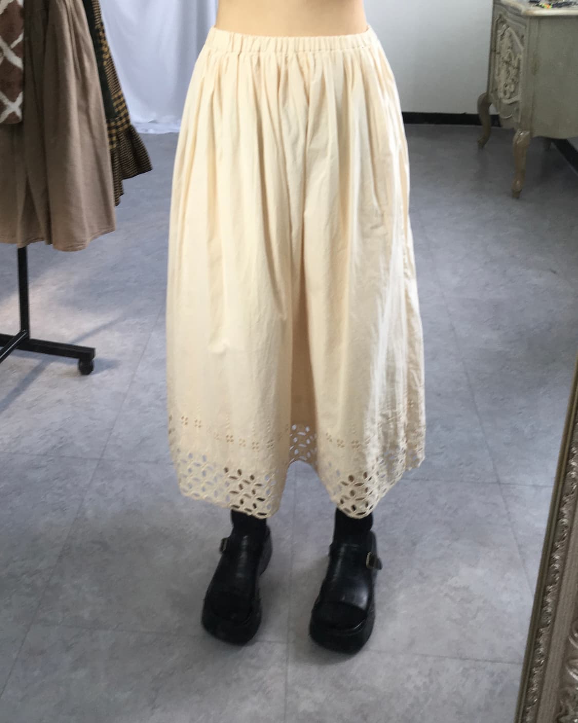 Punching point skirt 상품이미지5