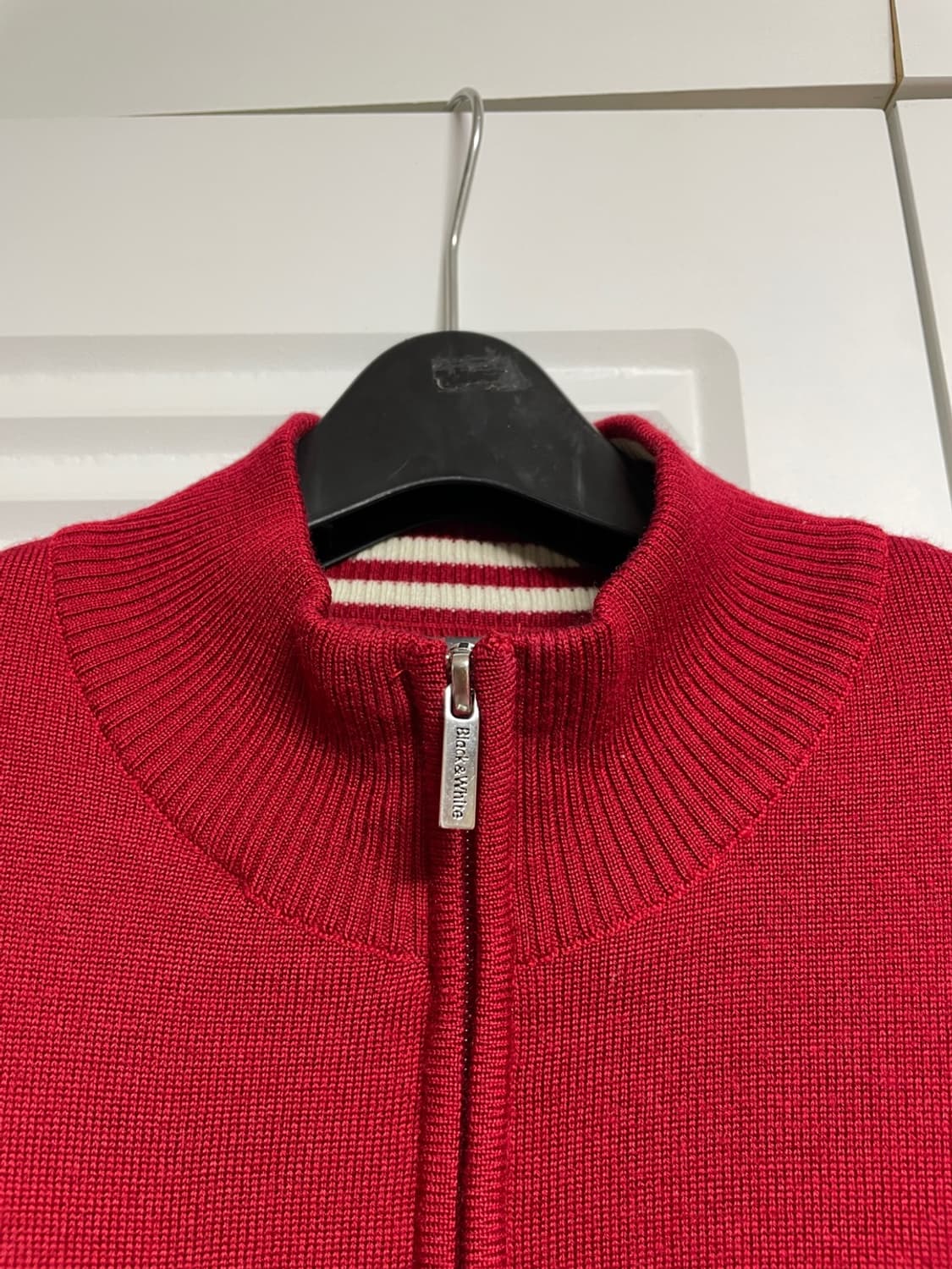 블랙앤화이트 방풍 니트 상품이미지3