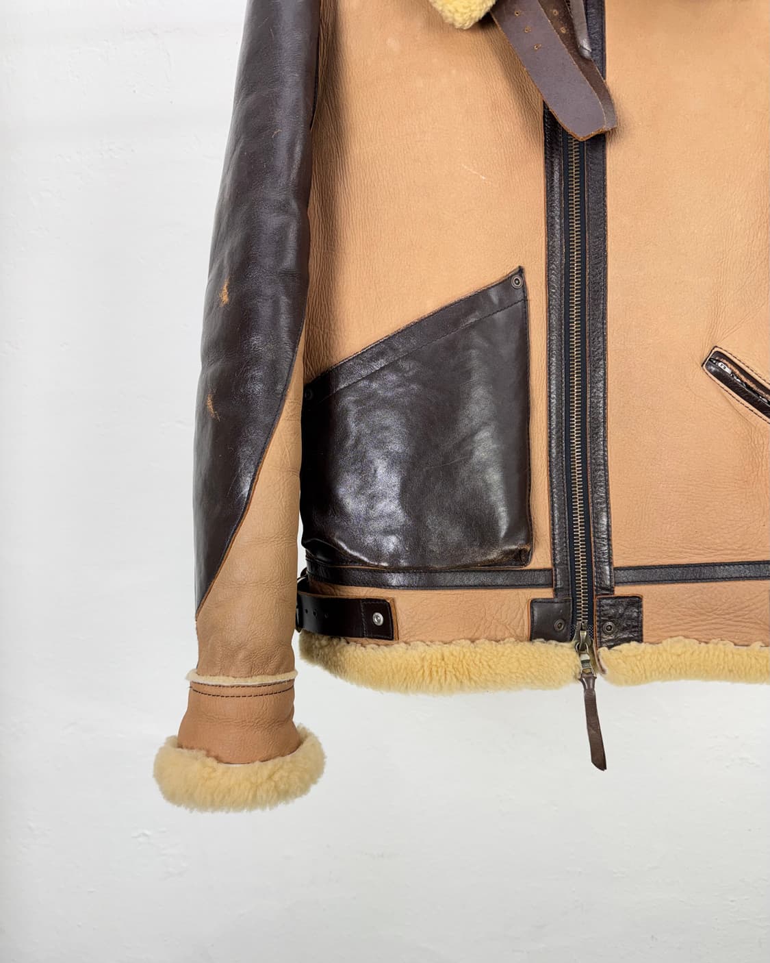 디아프바인 D-276 type b-3 브라운 무스탕 자켓 상품이미지5