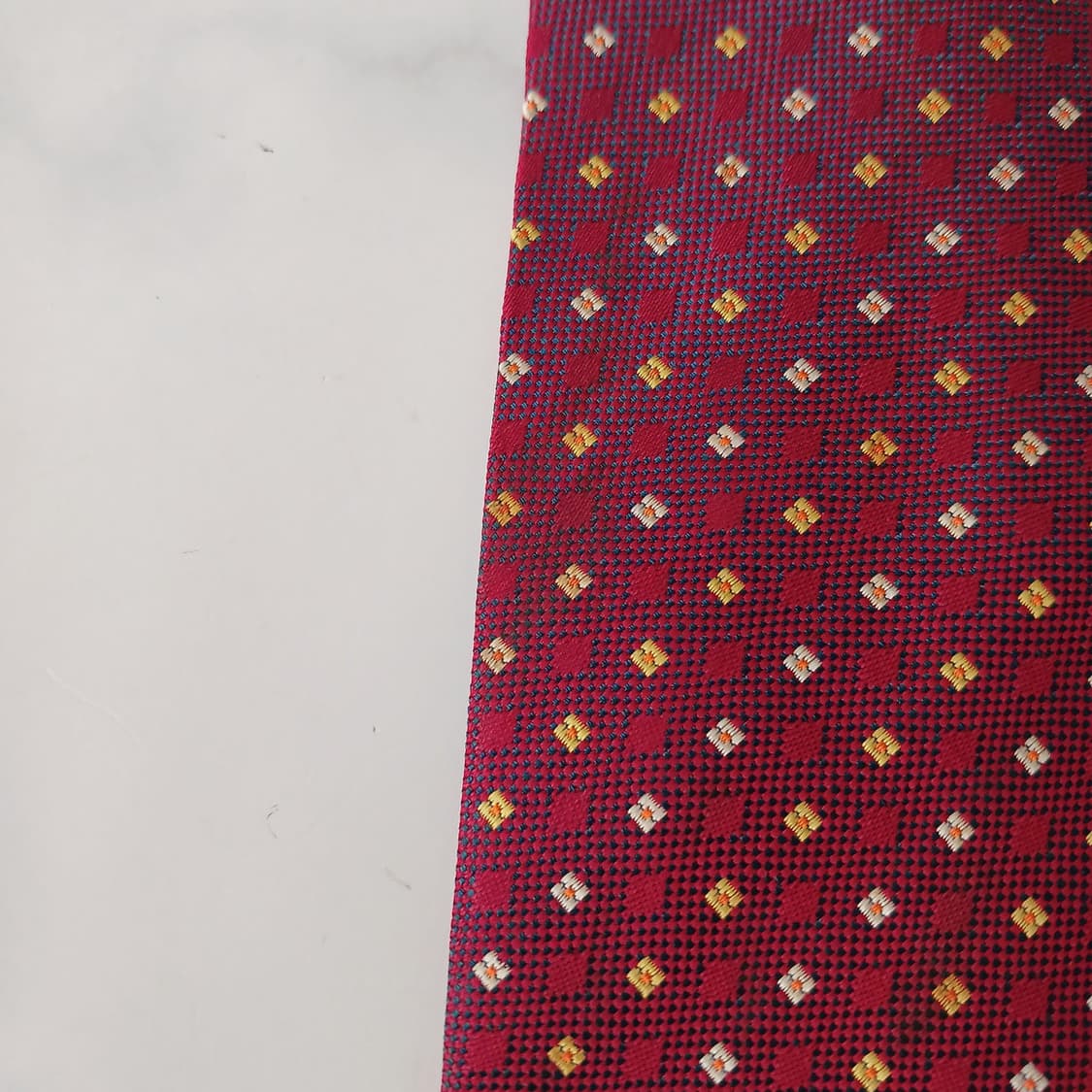 지방시 실크 레드 패턴 넥타이 9.9cm A등급 A19318
 상품이미지9