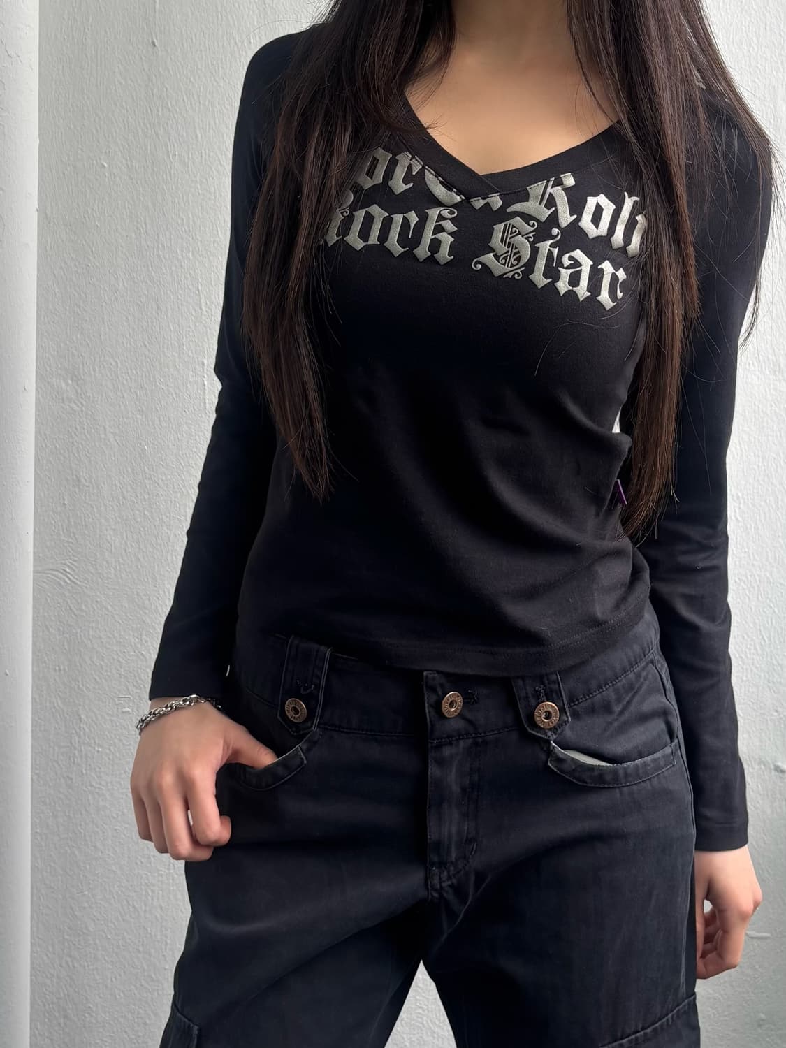 Vintage Black V-neck Long Sleeve 상품이미지3