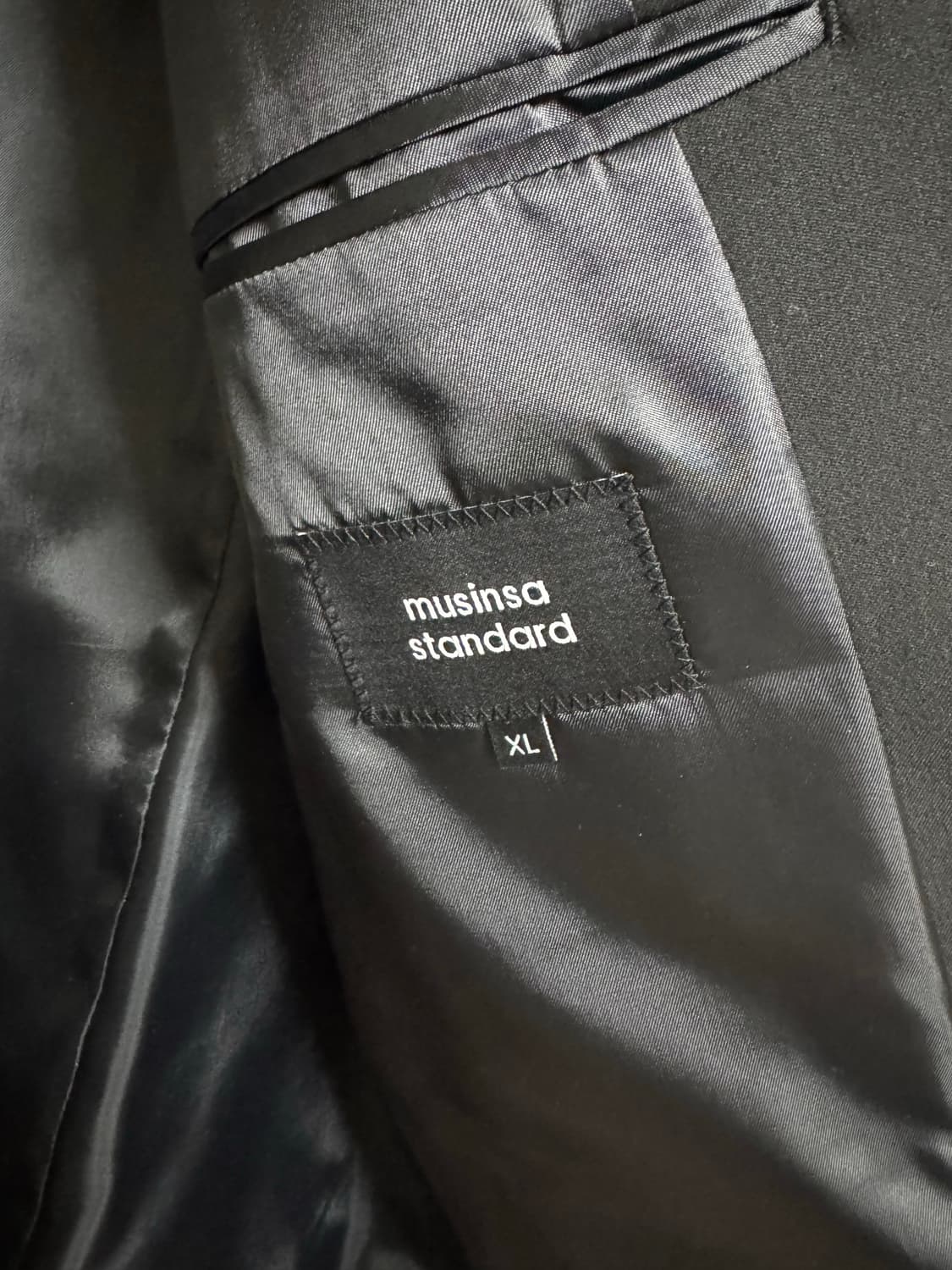 [XL]무신사스탠다드 대디숄더 오버사이즈 블레이저 상품이미지2